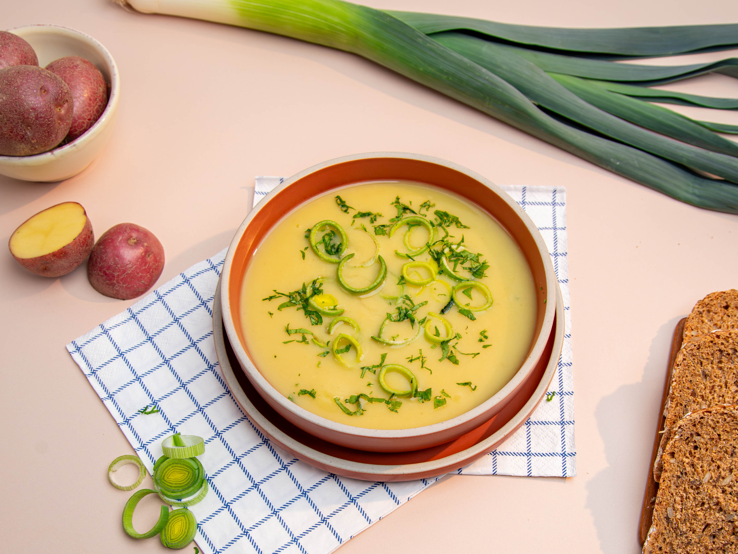 Potet- og purresuppe